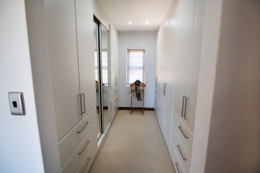 4 Bedroom Property for Sale in C Place Eastern Cape